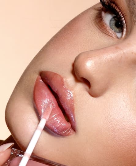 ליפגלוס CRYSTAL LIGHTS #825