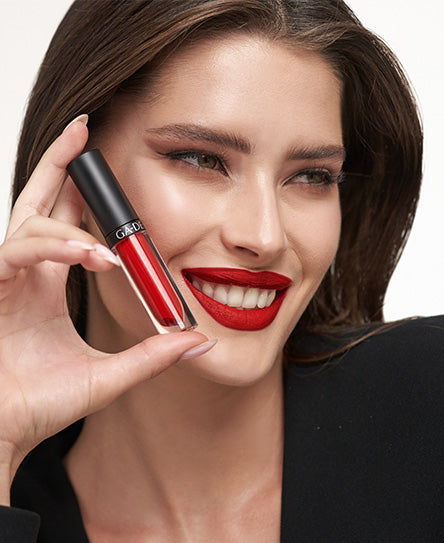 שפתון IDYLLIC #730 ליפסטיק נוזלי מאט בגוון אדום קלאסי | GA-DE