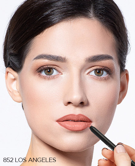 עפרון שפתיים SELFIE #852 בגוון ורוד אפרסקי רך| GA-DE