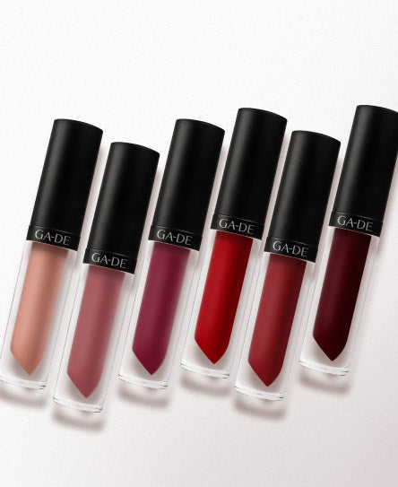 שפתון IDYLLIC #730 ליפסטיק נוזלי מאט בגוון אדום קלאסי | GA-DE