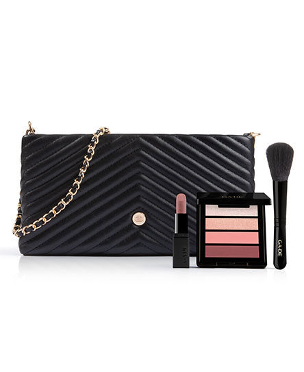 BLACK QUILT CHAIN WALLET